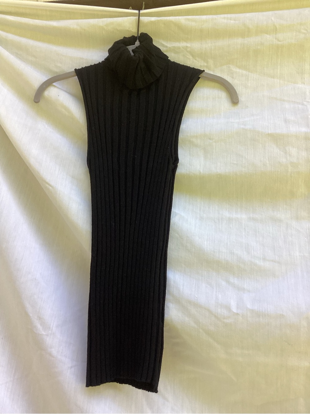 J. Crew wool blend Black Ribbed Sleeveless roll neck Top, size medium